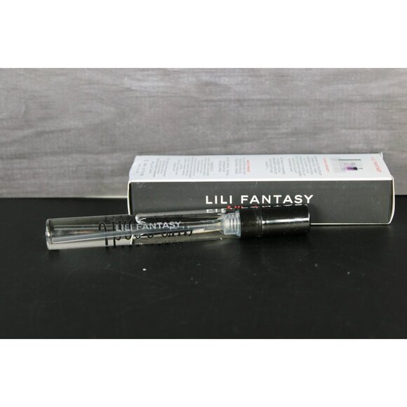 Juliette Has A Gun Lili Fantasy Eau De Parfum Spray 0.17 fl oz Womens Perfume - Picture 2 of 3